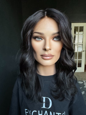 20” ALLURE WAVY PREMIUM EUROPEAN WIG #2184
