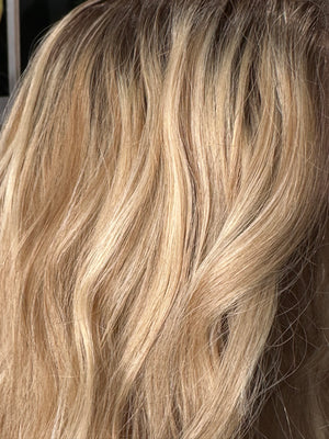 20” ELEGANCE WAVY PREMIUM EUROPEAN WIG #2236