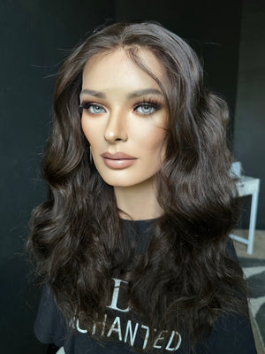 22" IVORY WAVY PREMIUM EUROPEAN WIG #2294
