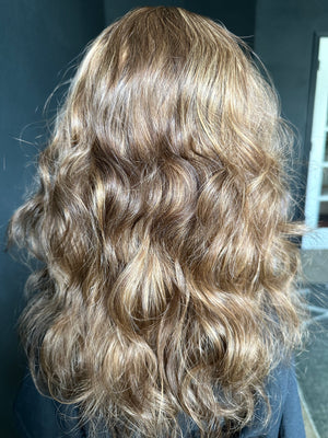 20” ALLURE WAVY PREMIUM EUROPEAN WIG #2241