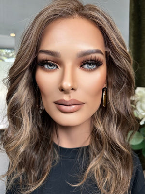 20" ALLURE WAVY PREMIUM EUROPEAN WIG #2110