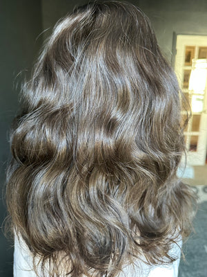 20” ELEGANCE WAVY PREMIUM EUROPEAN WIG #2179 *SMALL*