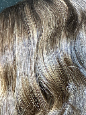 20” ELEGANCE WAVY PREMIUM EUROPEAN WIG #2331