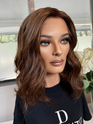 20” ALLURE WAVY PREMIUM EUROPEAN WIG #2240