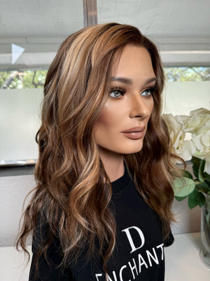 22" ALLURE WAVY PREMIUM EUROPEAN WIG #2238