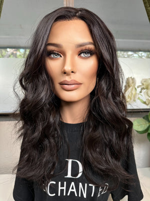 22” ALLURE WAVY PREMIUM EUROPEAN WIG #2191