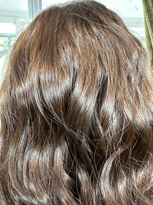 24" ALLURE WAVY PREMIUM EUROPEAN WIG #2176