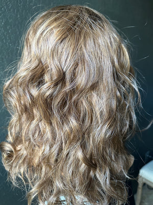 20" ALLURE WAVY PREMIUM EUROPEAN WIG #2264