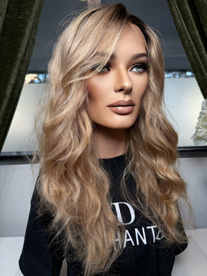 24” ELITE WAVY PREMIUM EUROPEAN WIG #2135