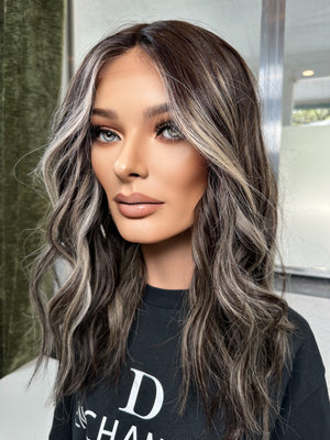 20” ALLURE PREMIUM EUROPEAN WIG #W003