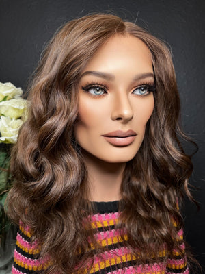 22" IVORY WAVY PREMIUM EUROPEAN WIG #2145