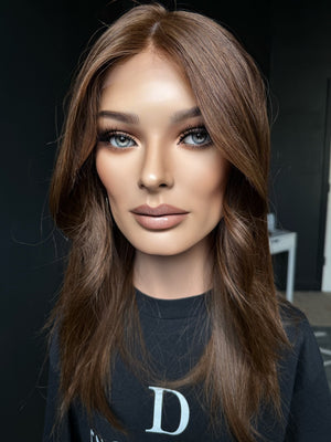 20" ELEGANCE PREMIUM EUROPEAN WIG #2078 *SMALL*