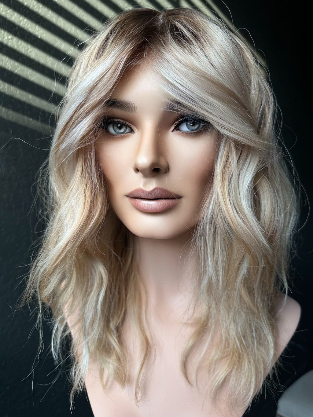 20” ELITE WAVY PREMIUM EUROPEAN WIG #2235