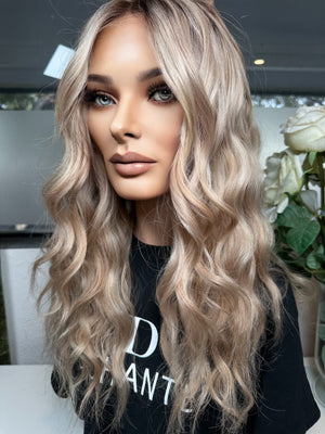 24” ELITE WAVY PREMIUM EUROPEAN WIG #2153