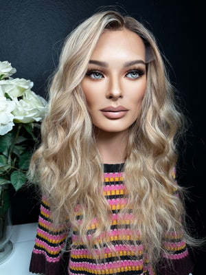 22” ELITE WAVY PREMIUM EUROPEAN WIG #2106