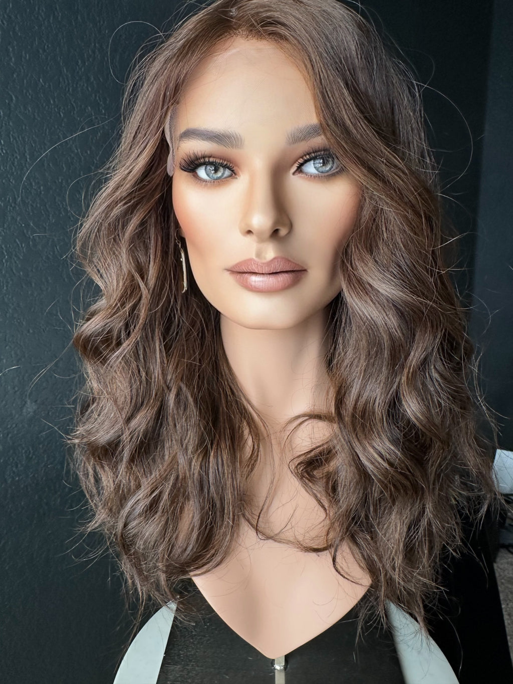 22” ELEGANCE WAVY PREMIUM EUROPEAN WIG #2288