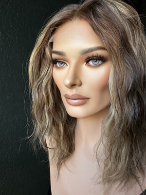 20" IVORY WAVY PREMIUM EUROPEAN WIG #2305