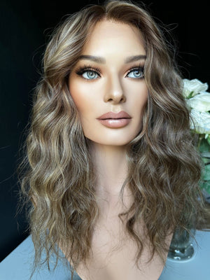 22" IVORY WAVY PREMIUM EUROPEAN WIG #2131