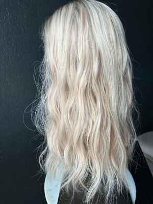 25” IVORY PREMIUM EUROPEAN WIG #W005