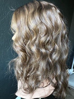 20” ELEGANCE WAVY PREMIUM EUROPEAN WIG #2331