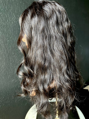 22” LACE TOP WAVY PREMIUM EUROPEAN WIG #2417