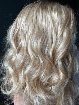 20” 8x8 CHIC WAVY PREMIUM EUROPEAN TOPPER #2362