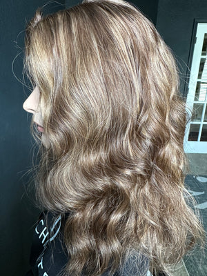 20” ALLURE WAVY PREMIUM EUROPEAN WIG #2241