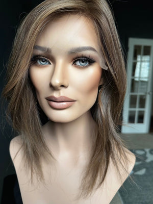 18” ELITE PREMIUM EUROPEAN WIG #2290 *SMALL*