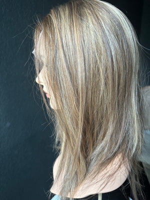 20" IVORY PREMIUM EUROPEAN WIG #2292