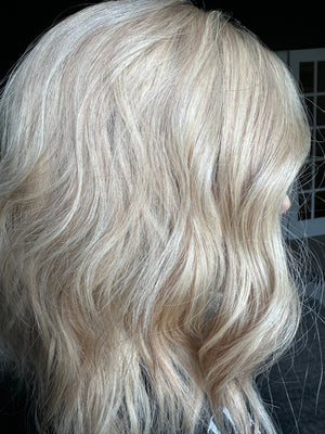 14” ALLURE WAVY PREMIUM EUROPEAN WIG #2057