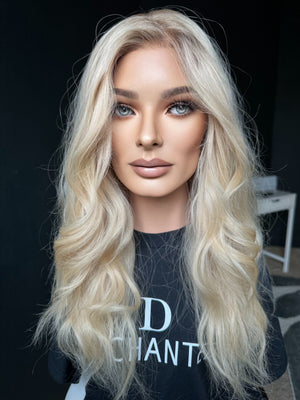 24” ALLURE WAVY PREMIUM EUROPEAN WIG #1988