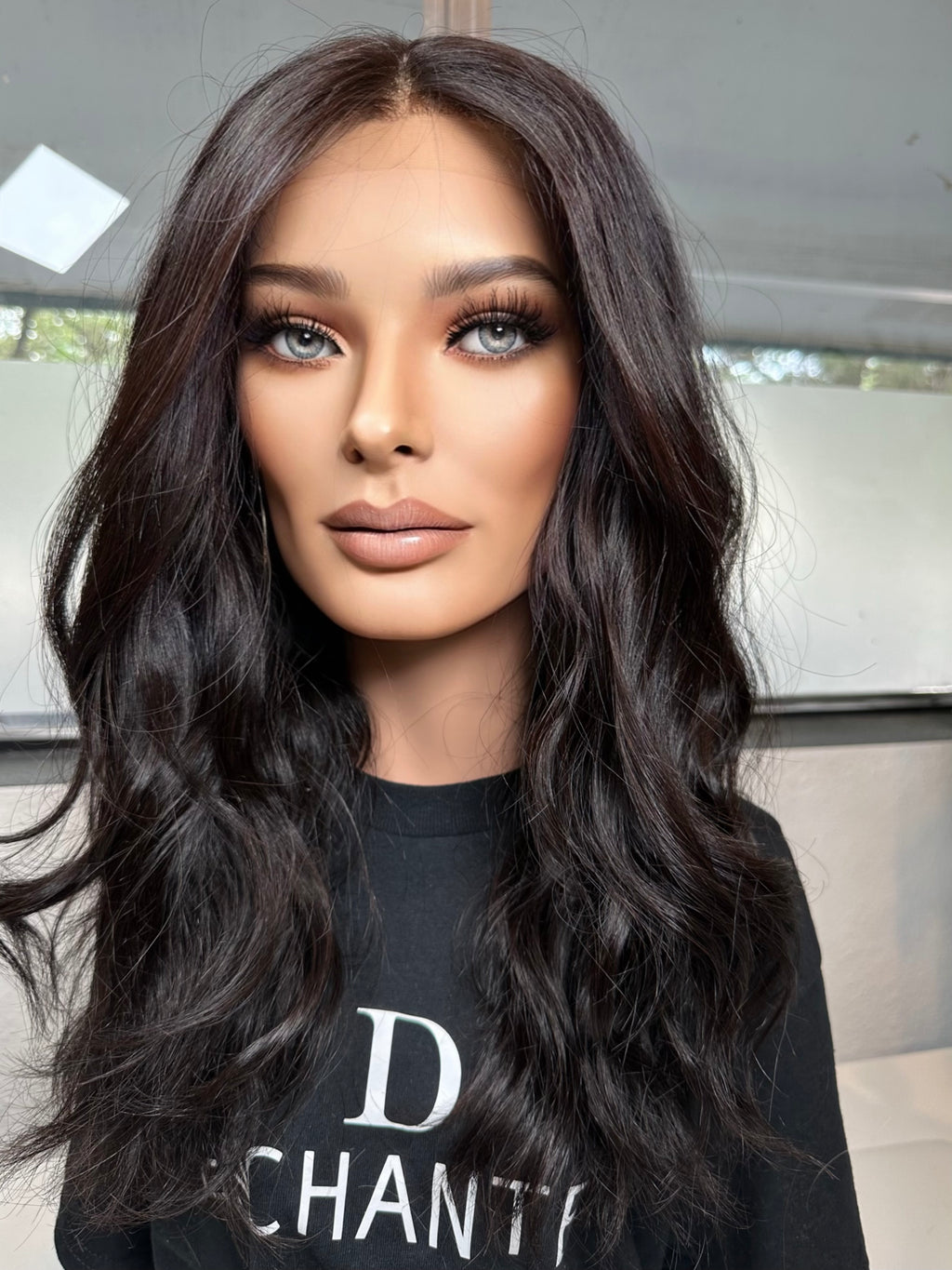 24” ALLURE WAVY PREMIUM EUROPEAN WIG #2190