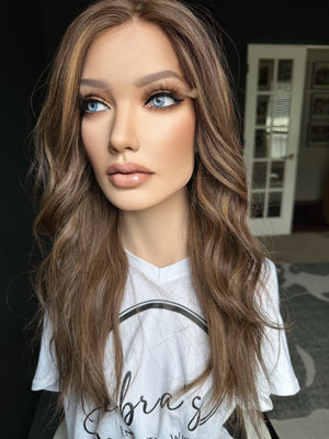 22” ELEGANCE PREMIUM EUROPEAN WIG #2103 *SMALL*
