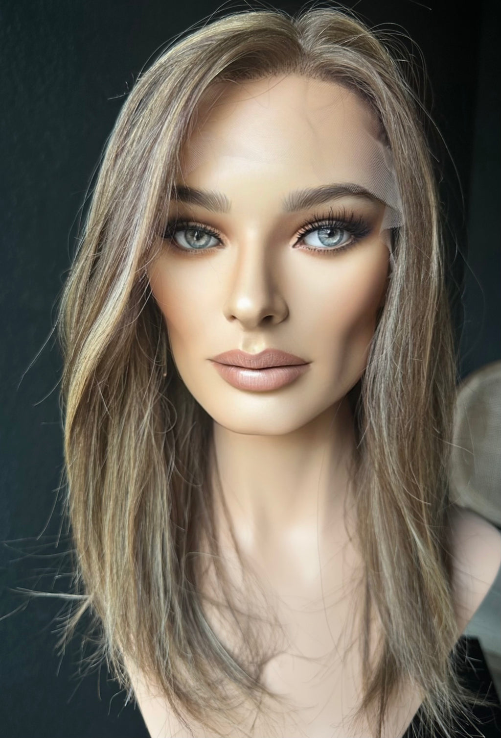 20" IVORY PREMIUM EUROPEAN WIG #2292