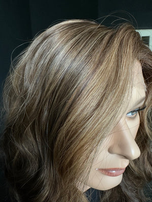20” ALLURE WAVY PREMIUM EUROPEAN WIG #2241