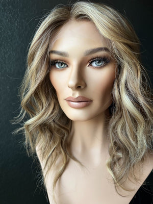 20" IVORY WAVY PREMIUM EUROPEAN WIG #2298