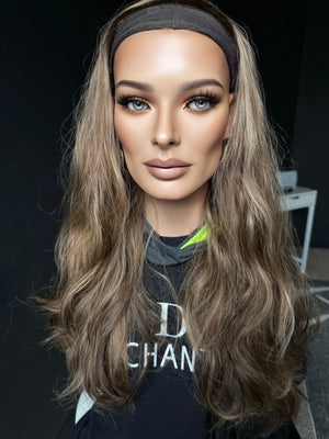 24" HAT/HAIRBAND WAVY WIG PREMIUM EUROPEAN WIG #2111