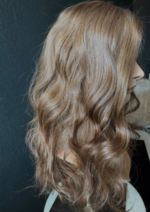 24” ALLURE WAVY PREMIUM EUROPEAN WIG #2263