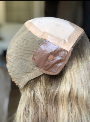 PRE-ORDER: 24" ALLURE WAVY PREMIUM EUROPEAN WIG
