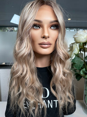 24” ELITE WAVY PREMIUM EUROPEAN WIG #2153