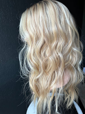 24” IVORY PREMIUM EUROPEAN WIG #2308
