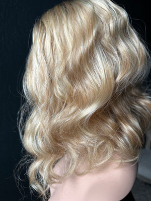 20” 8x8 CHIC WAVY PREMIUM EUROPEAN TOPPER #2362