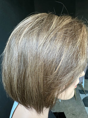 12” ALLURE WEFTED PREMIUM EUROPEAN WIG #2166 *SMALL*