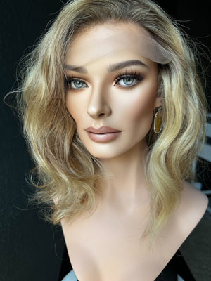 20” ELITE WAVY PREMIUM EUROPEAN WIG #2332
