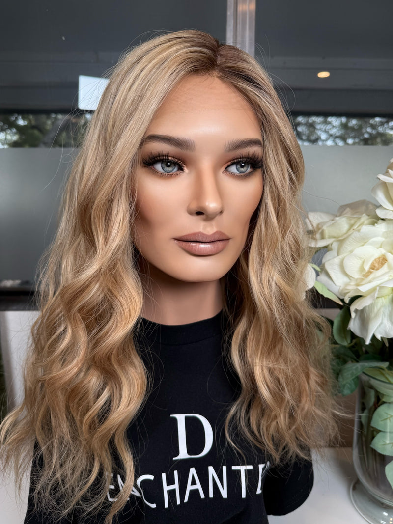 24” ELEGANCE WAVY PREMIUM EUROPEAN WIG #2142