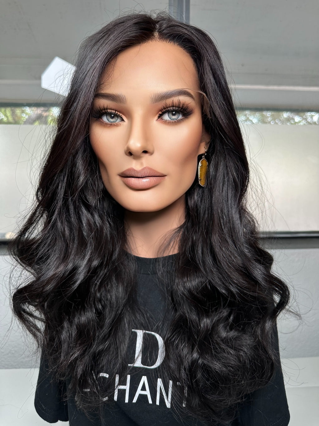 24” ALLURE WAVY PREMIUM EUROPEAN WIG #2172