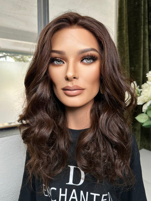 22" ELEGANCE WAVY PREMIUM EUROPEAN WIG #2187