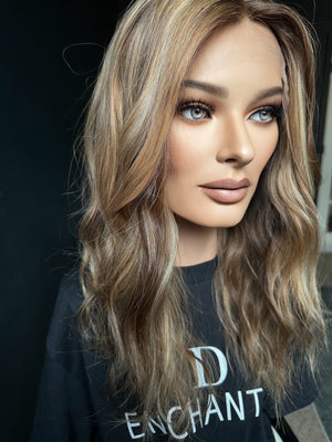 22" ELITE BEACHY WAVE PREMIUM EUROPEAN WIG #2237