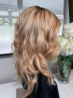 20” ALLURE WAVY PREMIUM EUROPEAN WIG #2242