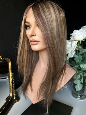 22” IVORY PREMIUM EUROPEAN WIG #2056